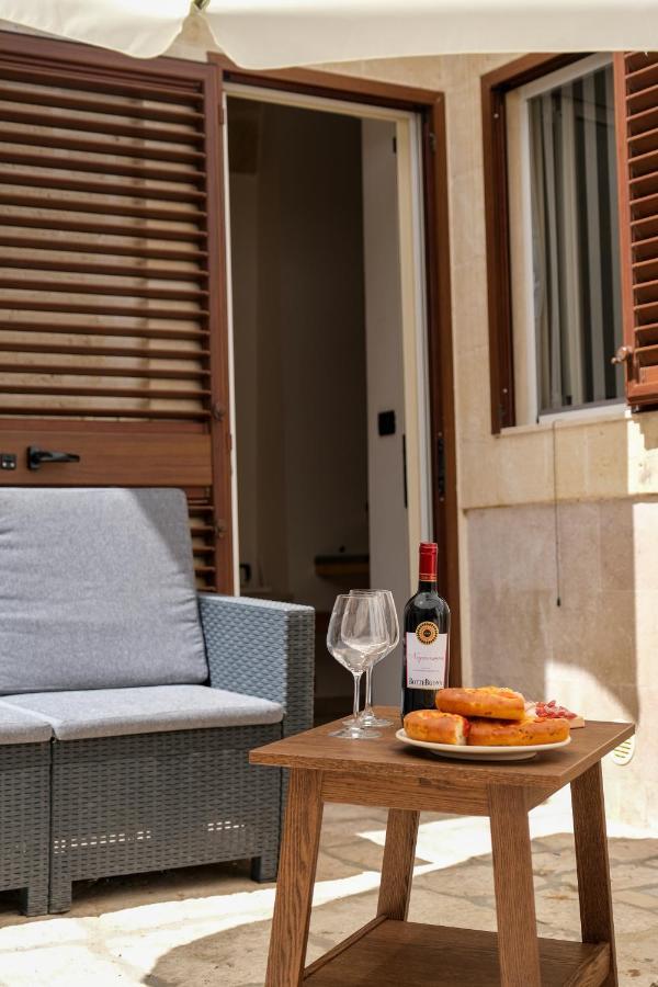 Bed and Breakfast Al Chiasso 12 Monopoli Esterno foto